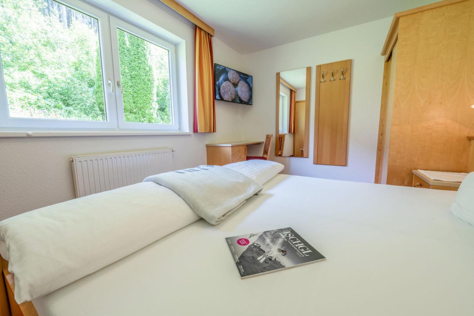 Haus Waldhof Hotel Ischgl Quarto foto